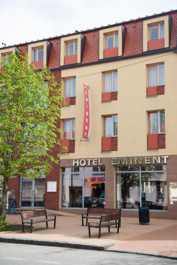 Hotel Eminent Stupava Εξωτερικό φωτογραφία