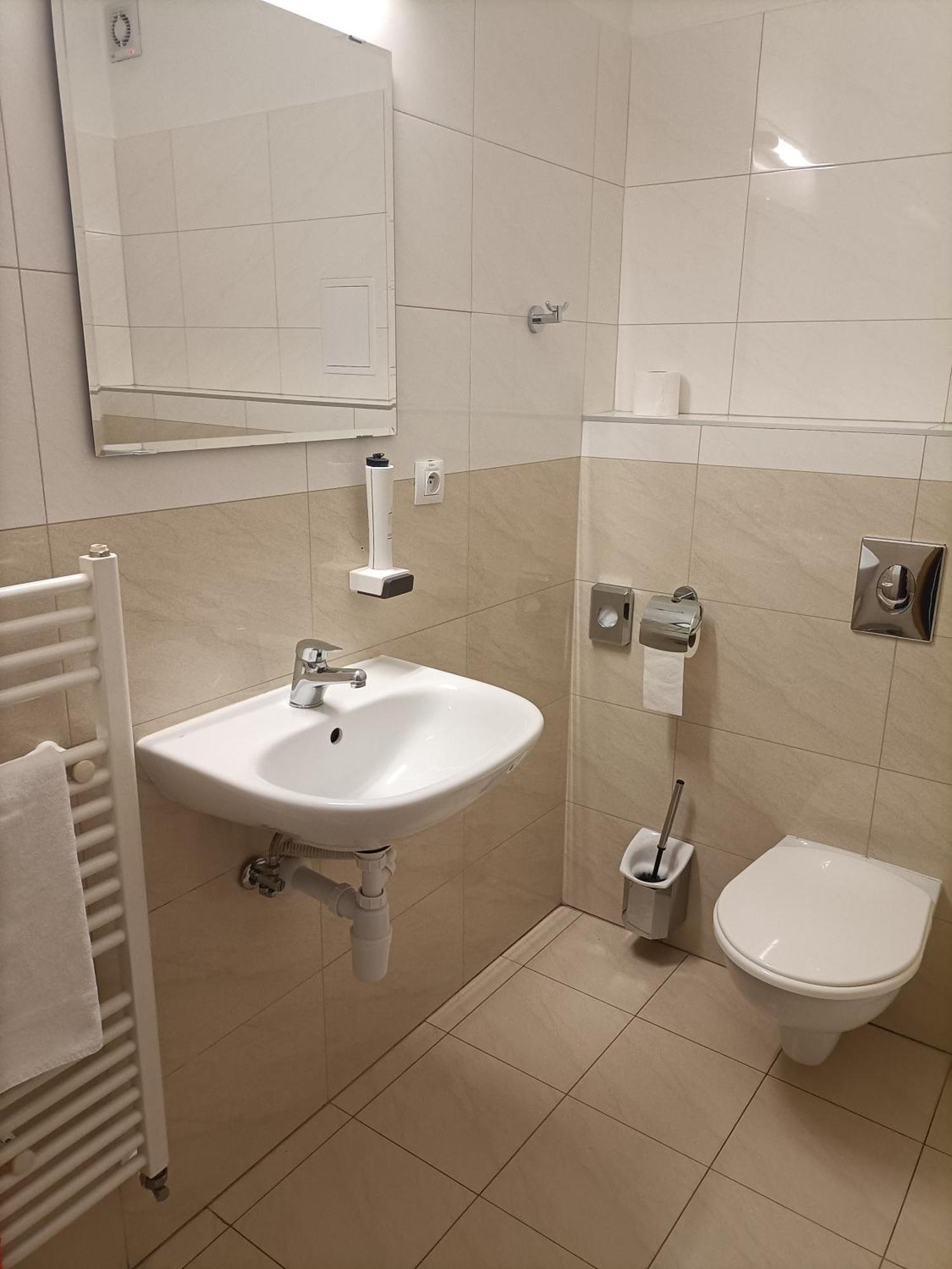 Hotel Eminent Stupava Εξωτερικό φωτογραφία