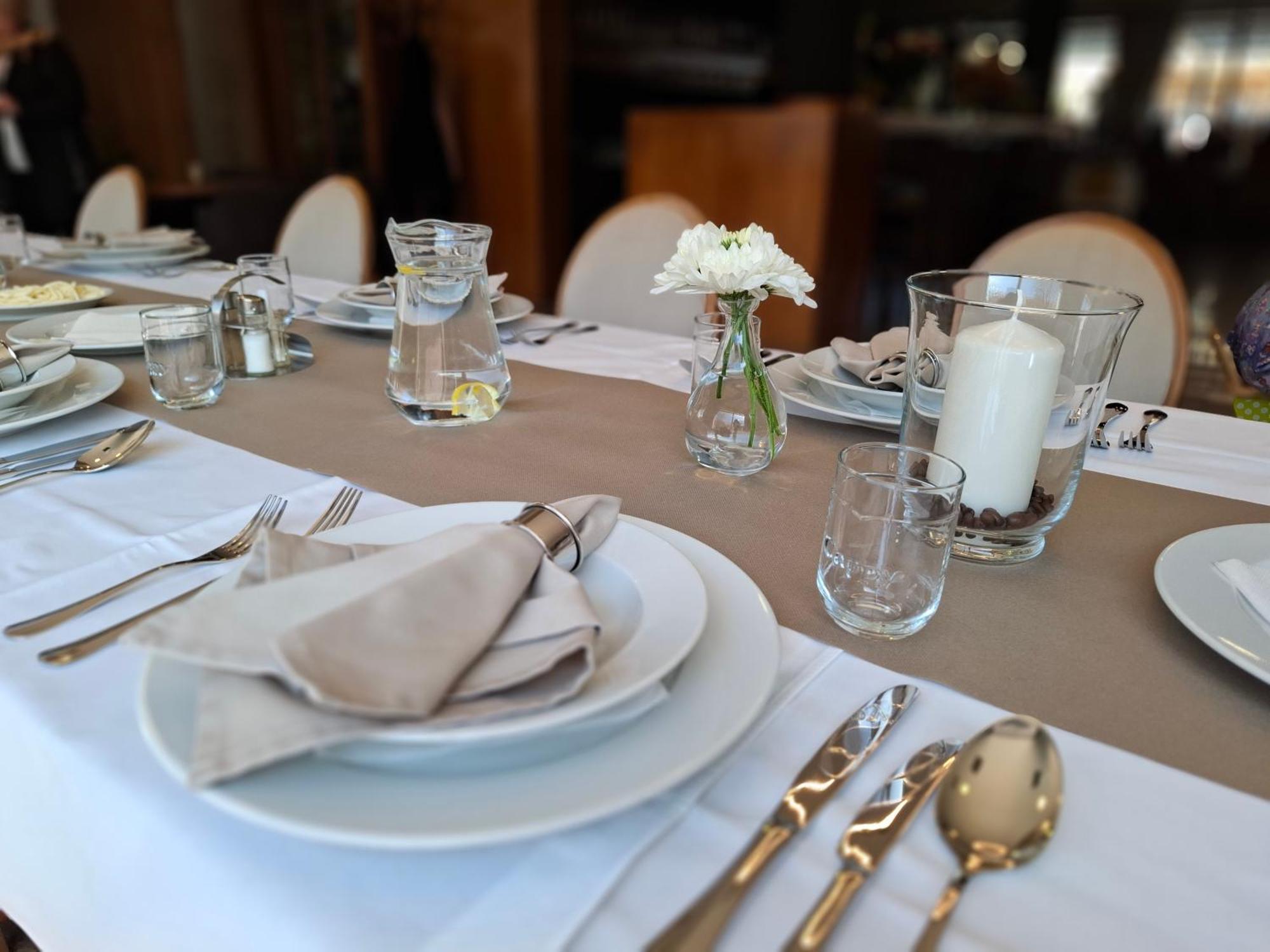 Hotel Eminent Stupava Εξωτερικό φωτογραφία